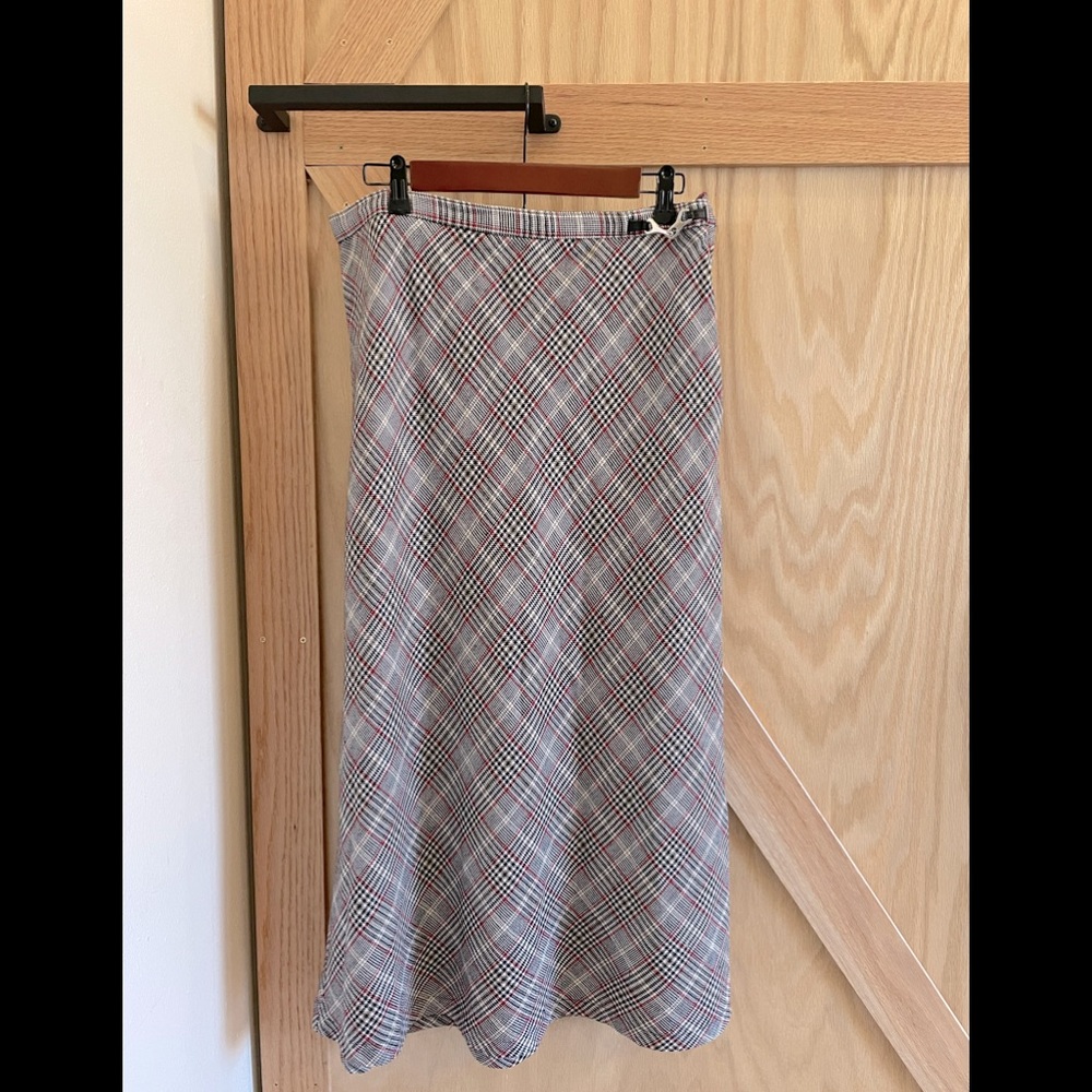 Long grey and red plaid wool skirt